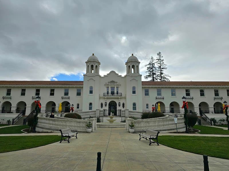 Photo of SARATOGA RETIREMENT COMMUNITY HEALTH CENTER