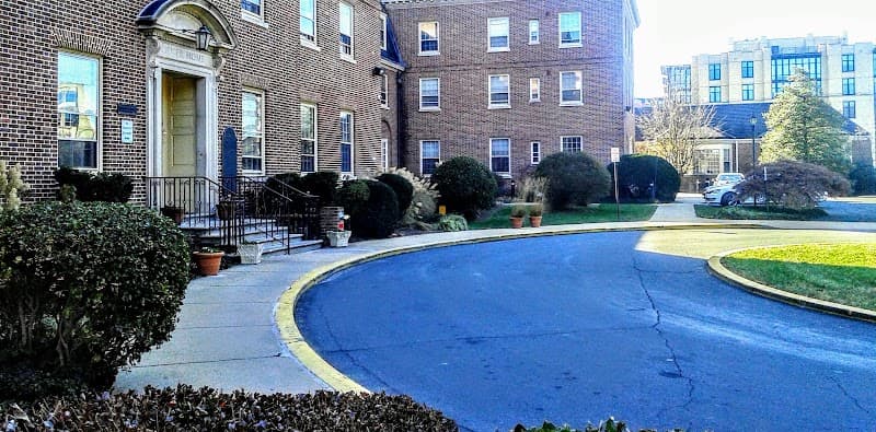 Photo of LISNER LOUISE DICKSON HURTHOME